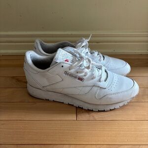 Reebok White Classic Leather Trainers